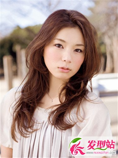 秋冬最佳日系卷發(fā)造型 打造時(shí)尚清新日系美女