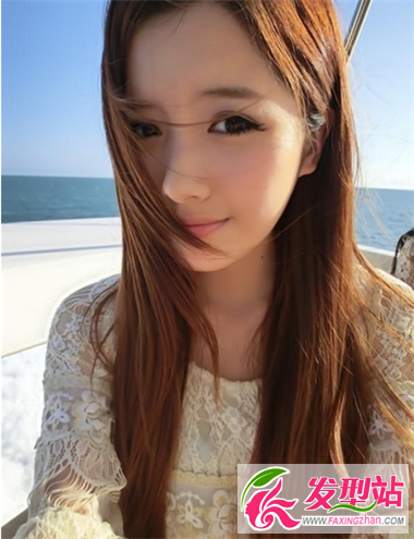 俏皮小女生長(zhǎng)發(fā)發(fā)型 助你氣質(zhì)更加出眾