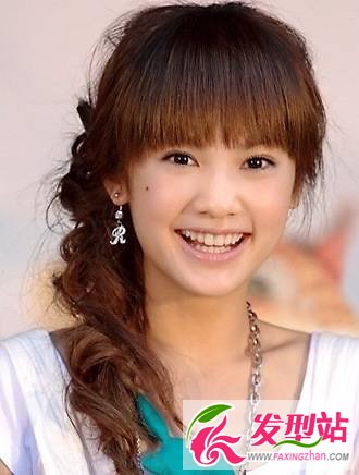 看可愛教主楊丞琳上演 甜美不失時尚的百變造型