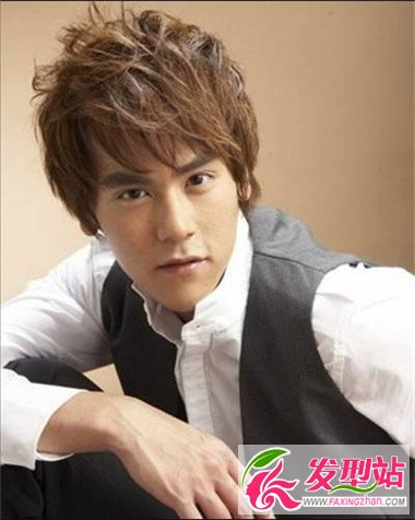 看花美男彭于晏發(fā)型 演繹不同的男人味