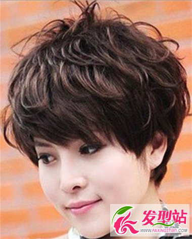 清新女生短發(fā)波波發(fā)型 打造時(shí)尚立體感