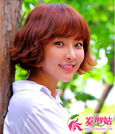 簡(jiǎn)單清爽的女生短發(fā) 時(shí)尚發(fā)型打造修顏減齡效果