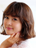 精致的齊肩燙發(fā) 讓你做暖冬靚麗女人