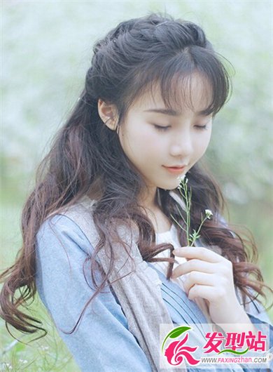 花一般的發(fā)型設(shè)計(jì),讓你浪漫綻放一個(gè)冬季