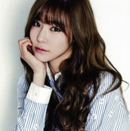 韓式空氣齊劉海發(fā)型推薦 甜美清新顯臉小的時(shí)尚發(fā)型