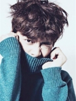 大臉男適合的燙發(fā)發(fā)型 不僅修顏又瘦臉