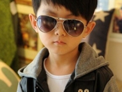 上小學小男孩流行發(fā)型 時尚兒童發(fā)型打造小潮男