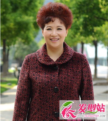 中老年婦女流行發(fā)型 減齡效果最佳顯氣質(zhì)