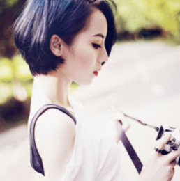 2025最新流行短發(fā)發(fā)型推薦 時尚清新開衩內(nèi)扣短發(fā) 女神