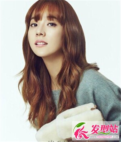 精選六款完美劉海發(fā)型 演繹百變風(fēng)情展現(xiàn)女神style