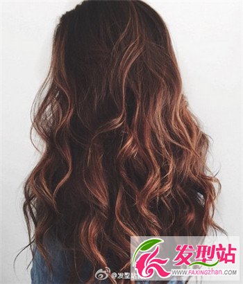 最新最熱長卷發(fā)發(fā)型精選 清純動(dòng)人美到窒息