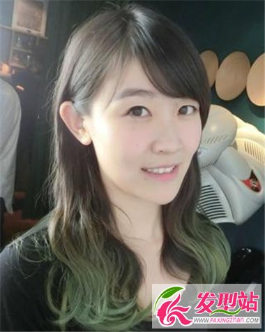 淑女的卷發(fā)發(fā)型 引領(lǐng)2015發(fā)型新時(shí)尚