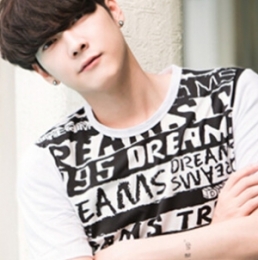 90后潮男短發(fā)發(fā)型推薦 時尚陽光帥氣男必備發(fā)型搭配