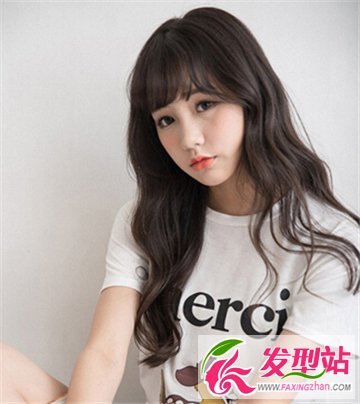2015年最流行的長(zhǎng)發(fā)發(fā)型 清新長(zhǎng)直發(fā)VS浪漫長(zhǎng)卷發(fā)氣質(zhì)一樣滿(mǎn)滿(mǎn)