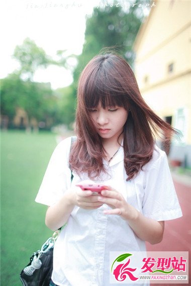 氧氣美女任性來襲 優(yōu)雅迷人的氣質(zhì)發(fā)型