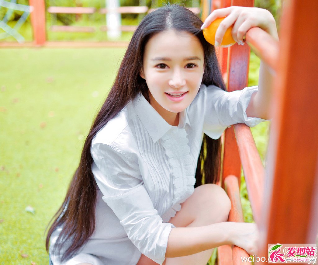 鄒市明老婆冉瑩穎個人資料
