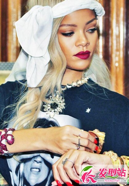 rihannaȾl(f)̻