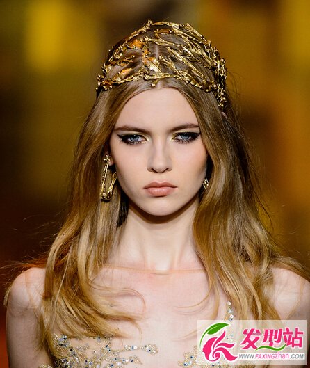 ElieSaab 2015߶ ﶬr(sh)bl(f) l(f)
