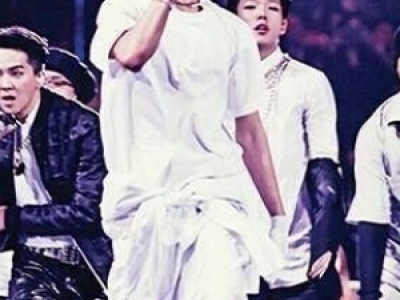 BigBang܈FiKONM915ڳ IKONMϳɆT΂Y