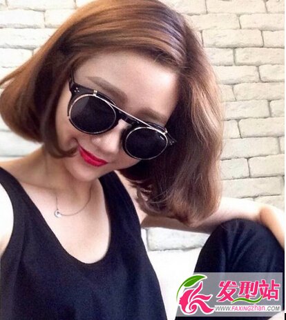 女生個性短發(fā)發(fā)型