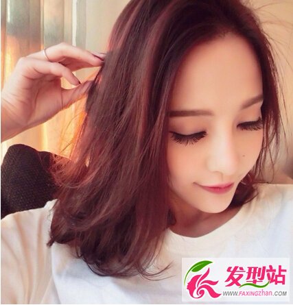 氣質(zhì)女生短發(fā)
