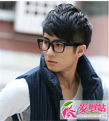 大學(xué)男生發(fā)型