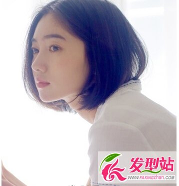 齊耳短直發(fā)發(fā)型