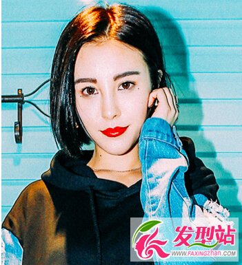 齊耳短直發(fā)發(fā)型