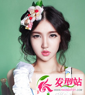 波浪卷新娘盤(pán)發(fā)