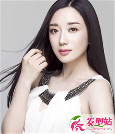 柔順乖巧的長(zhǎng)直發(fā)