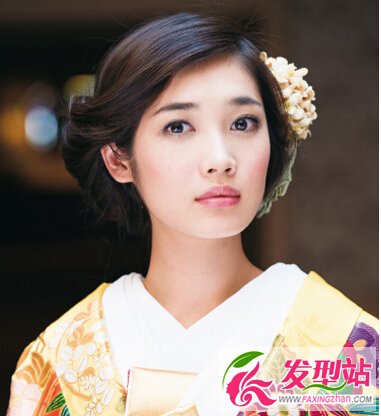 日本女人和服發(fā)型