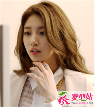 輕熟女職場魅力圓臉姑娘的美發(fā)