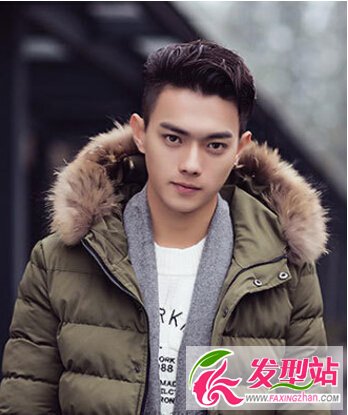 兩邊剃短男生短發(fā)發(fā)型