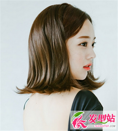 中短發(fā)發(fā)型