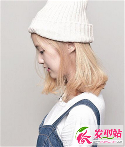 中長(zhǎng)卷發(fā)造型