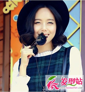 齊肩微卷發(fā)