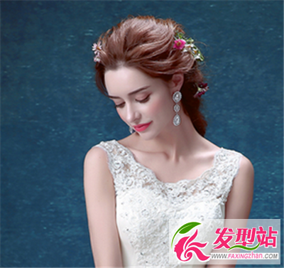 無(wú)劉海的蓬松感扎發(fā)