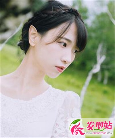 盤(pán)發(fā)發(fā)型