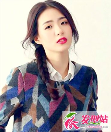 中長發(fā)栗色扎發(fā)造型