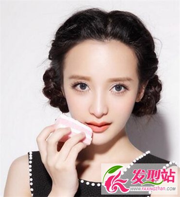 盤發(fā)發(fā)型