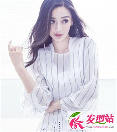 中長(zhǎng)卷發(fā)