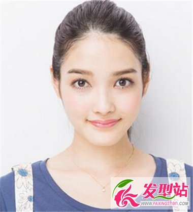 馬尾辮子扎發(fā)發(fā)型