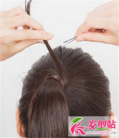 馬尾辮子扎發(fā)發(fā)型
