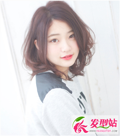 齊肩卷發(fā)設(shè)計