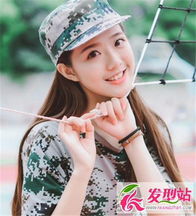 披肩長(zhǎng)發(fā)