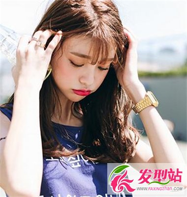 中長(zhǎng)燙發(fā)