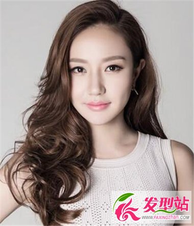長(zhǎng)卷發(fā)
