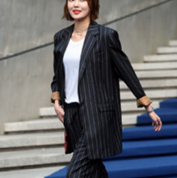 短發(fā)發(fā)型時(shí)尚百變 超有范又惹人愛 簡約利落設(shè)計(jì)