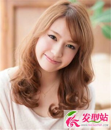 中長燙發(fā)發(fā)型