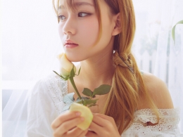 金亞麻染發(fā)發(fā)型  金黃頭發(fā)染發(fā)正流行